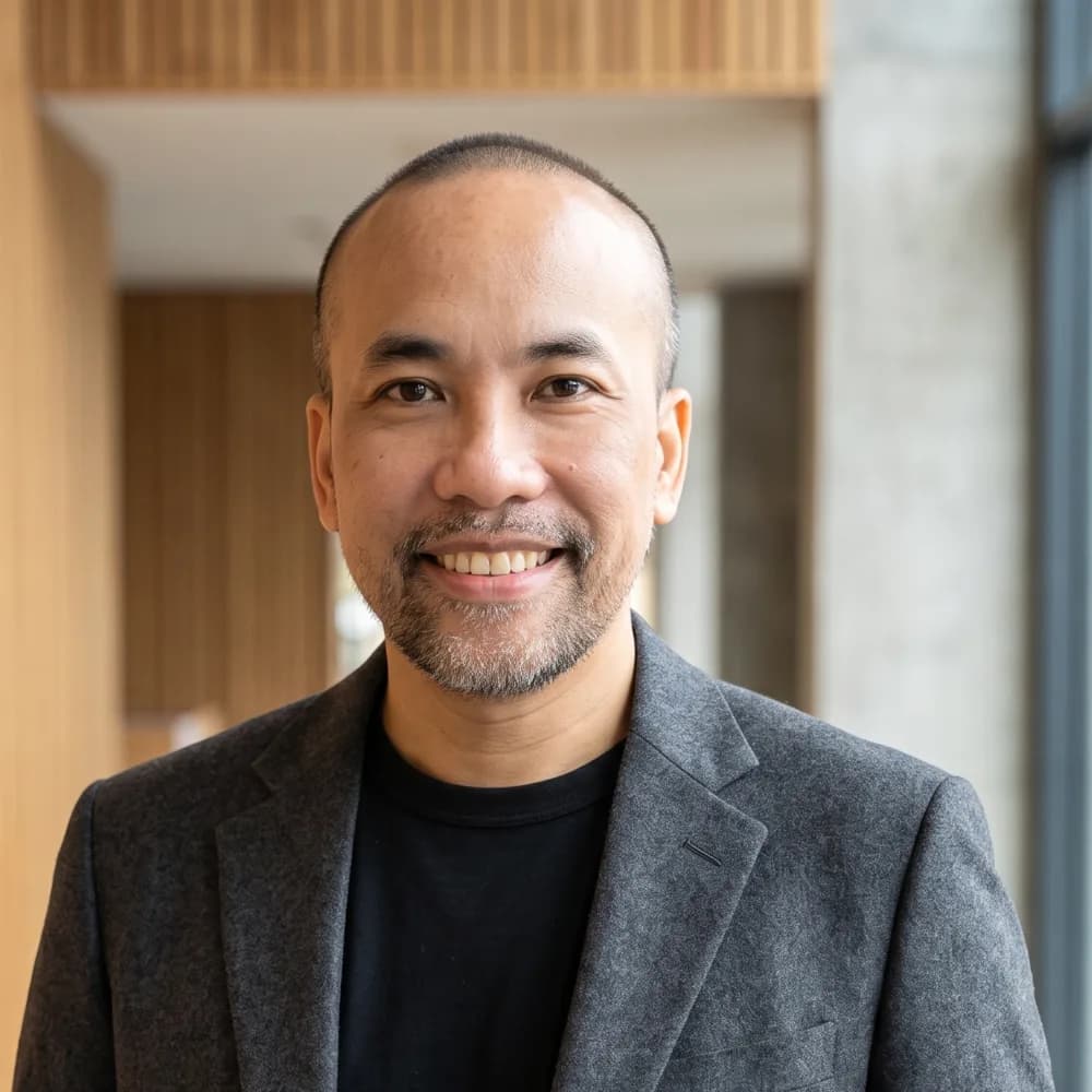 Erick Wellem — Technology Consultant, Software Architect, and Founder of EWWD